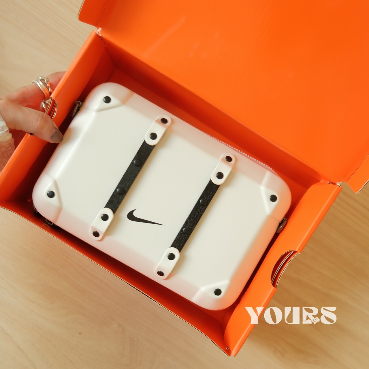 Nike Members Day 側背包 附贈鍊條