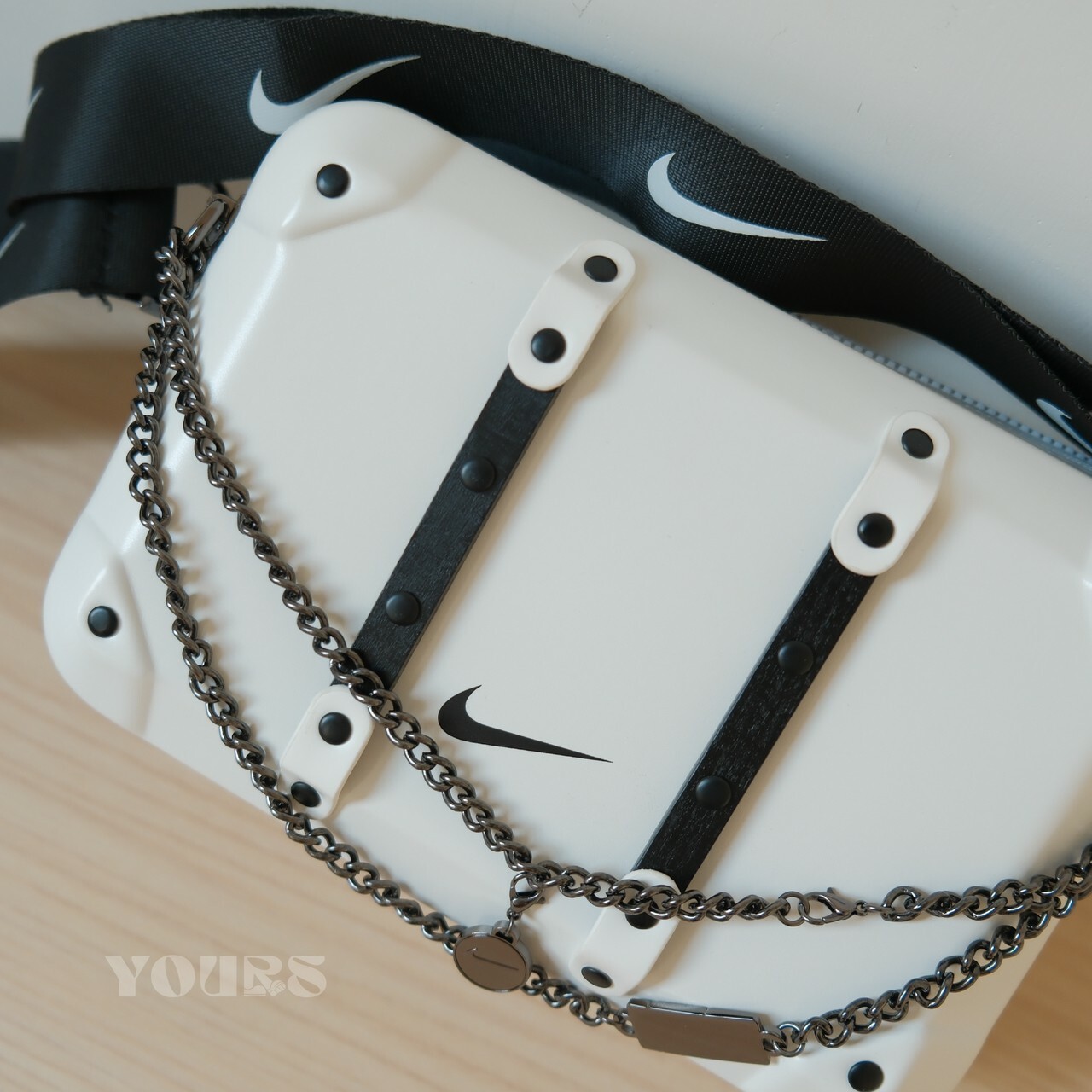 Nike Members Day 側背包 附贈鍊條