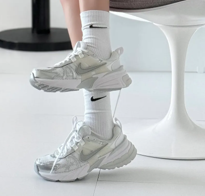 <官網限定> Nike V2k Run Runtekk 透銀（FD0736-104）