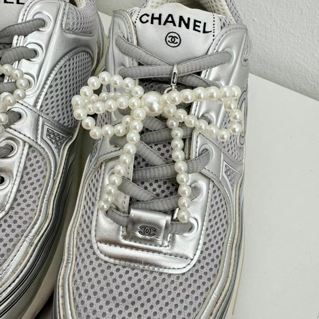 KR RIBBON PEARL SHOES ACC (E)