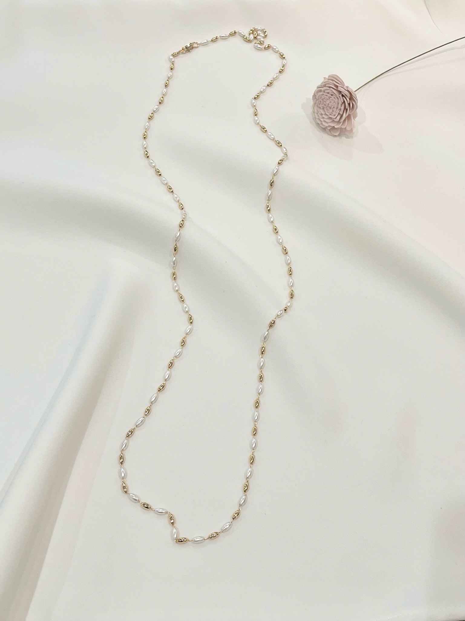 細長珍珠俐落長鍊