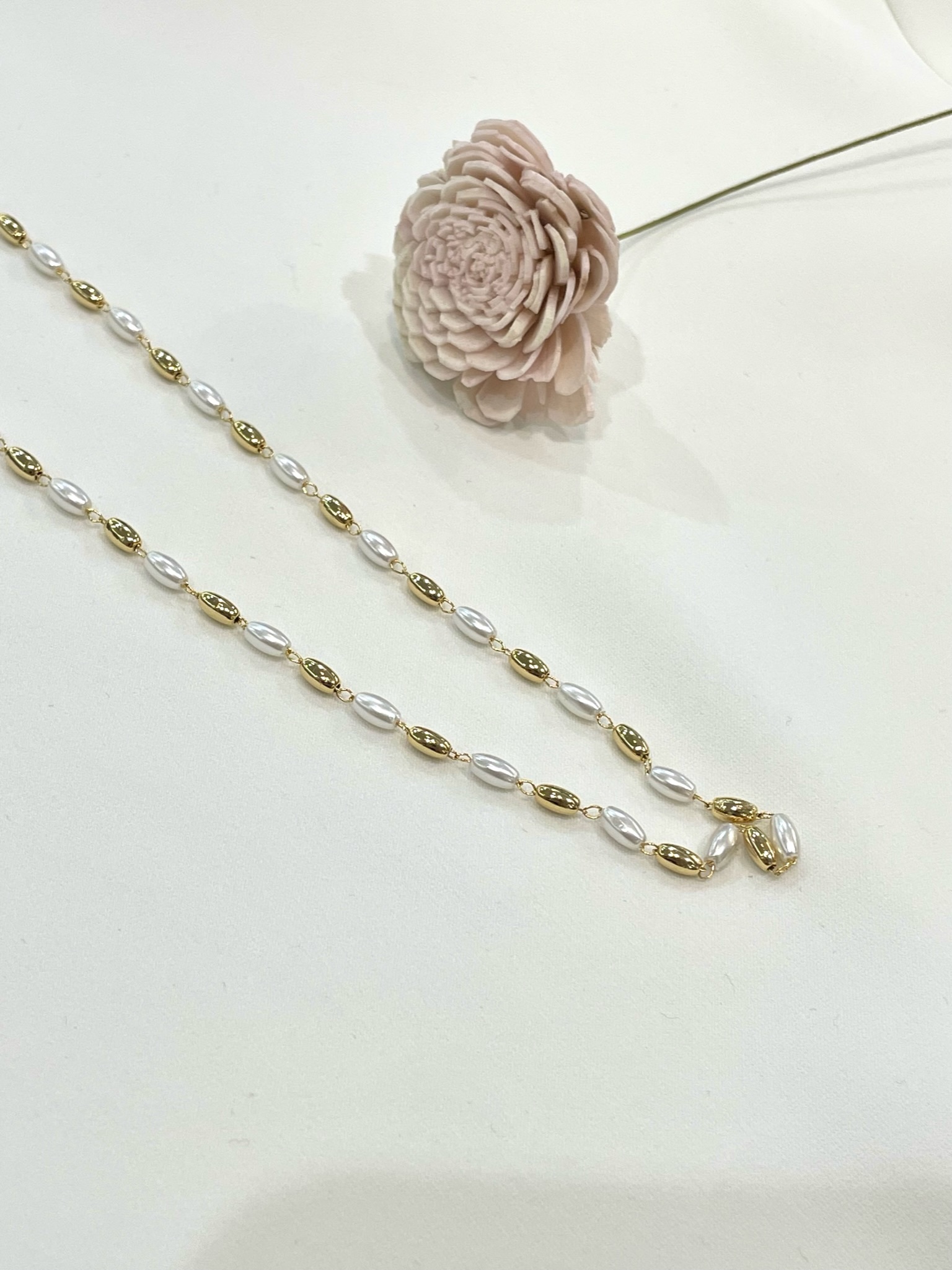 細長珍珠俐落長鍊