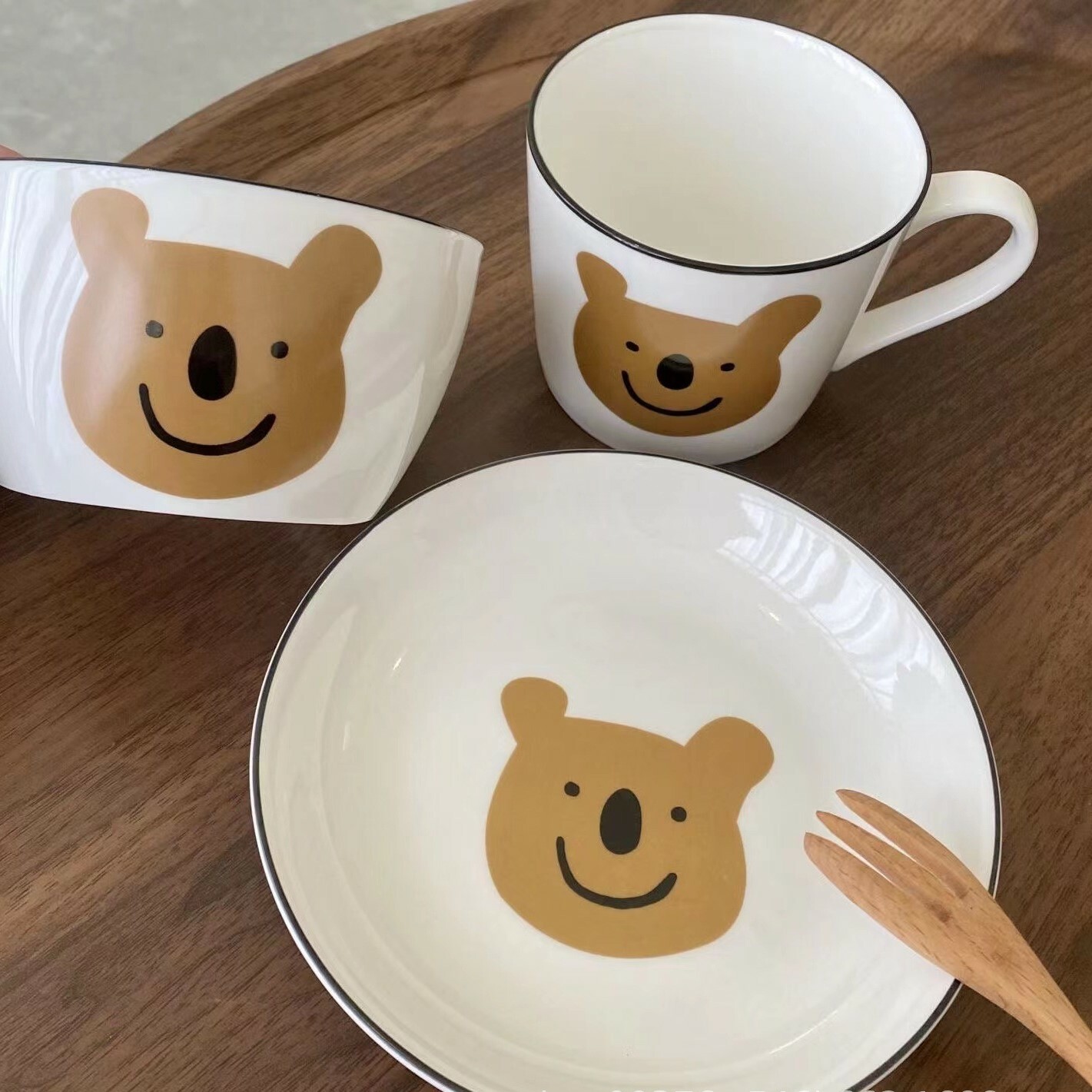 《4011》韓國考拉笑臉陶瓷碗盤杯子組