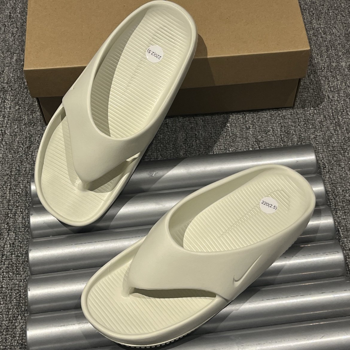 Nike Calm Flip Flop 象牙白 / 全黑 人字拖 夾腳拖 防水防滑 涼拖鞋