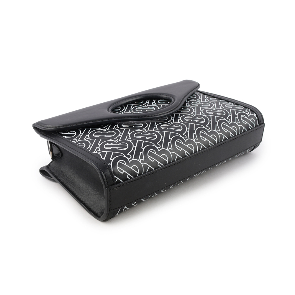 【BURBERRY】Pocket TB 滿版標誌摺疊提把二用包(黑色) 80494371