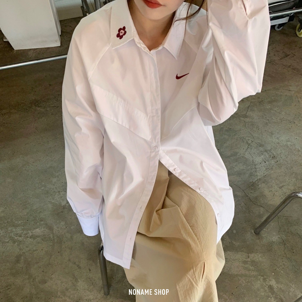 NIKE 小花 情人節 刺繡 立體 小勾 襯衫 (女款)