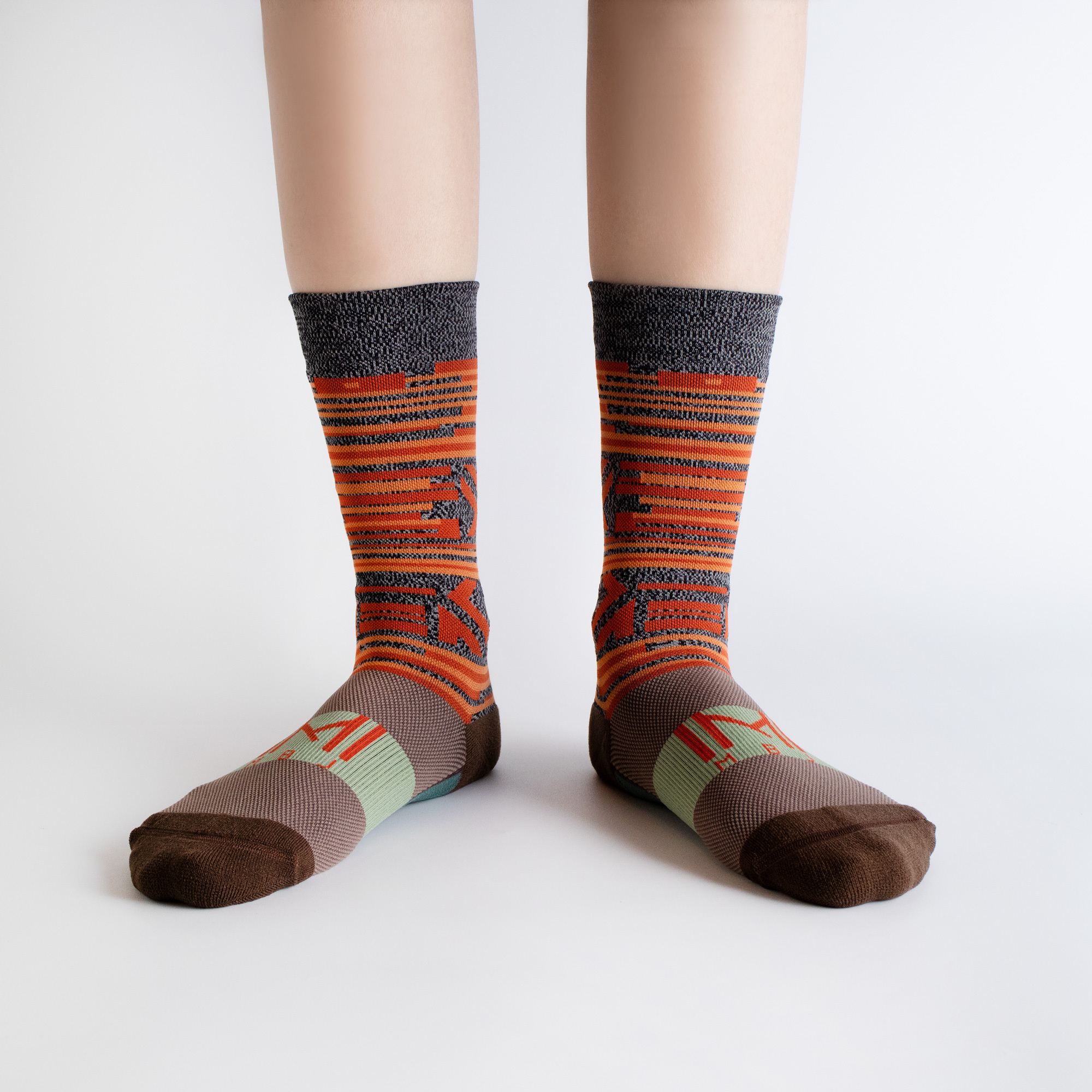 棕灰指標｜經典設計師款．壓力3/4襪