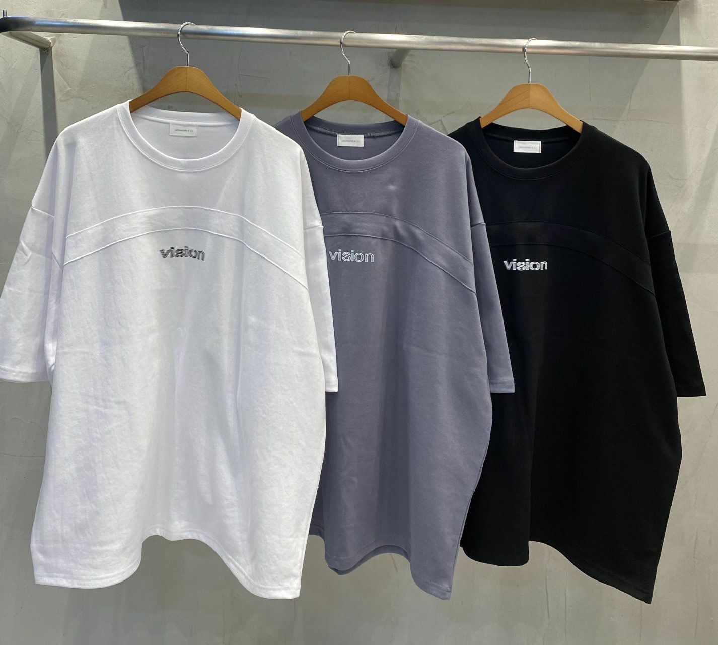 Oversize英文字短袖Tee UNSTANDARD-073T UNSTANDARD-073T