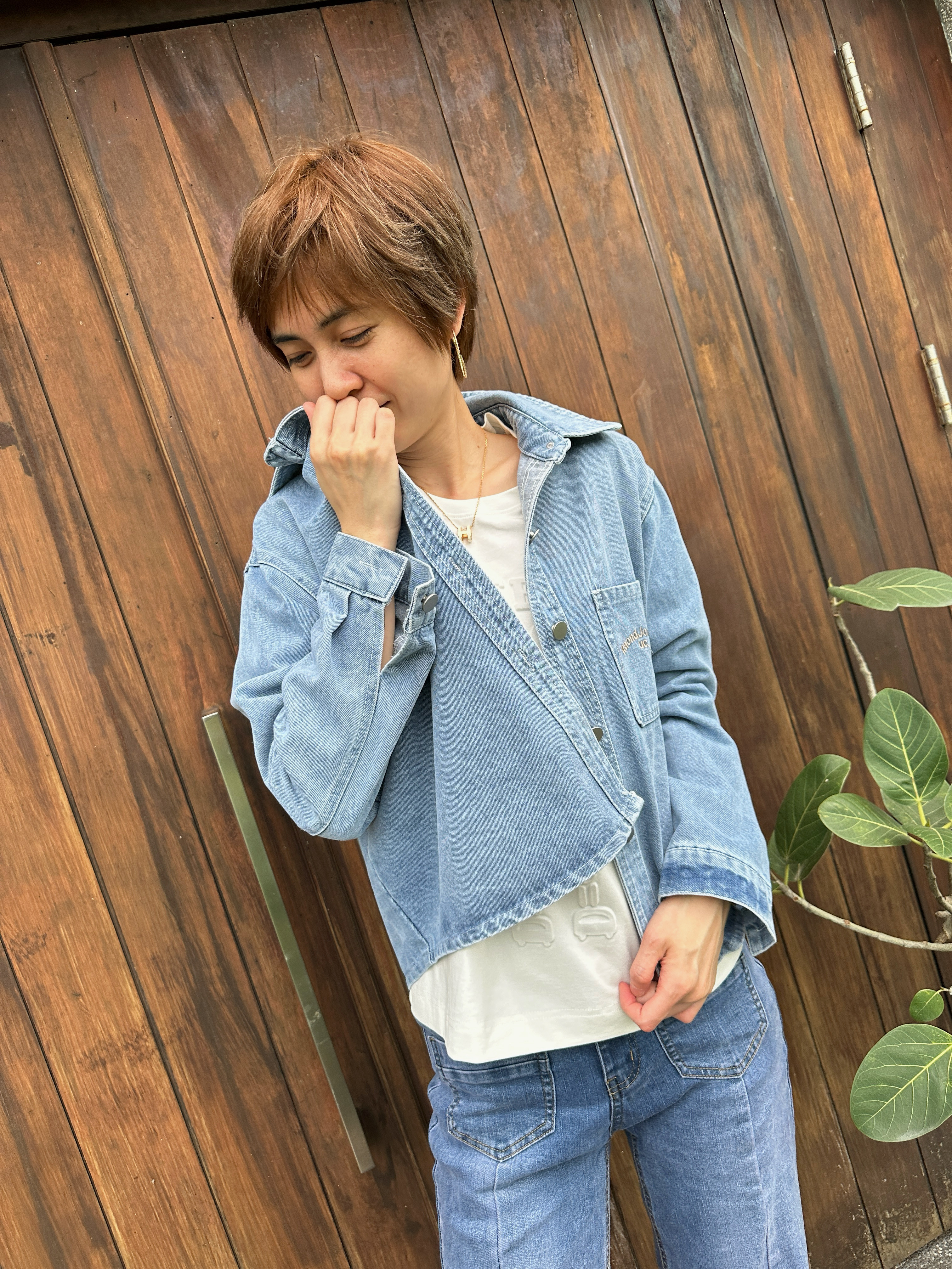 有挺度的減齡丹寧外搭 ⚡️ 搶現貨 ⚡️