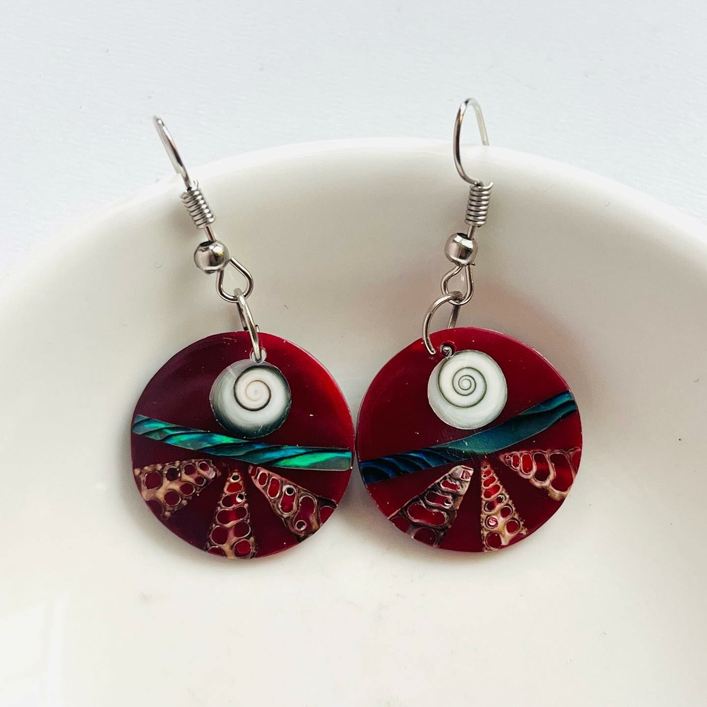 [原石] 鮑魚貝耳環 紅