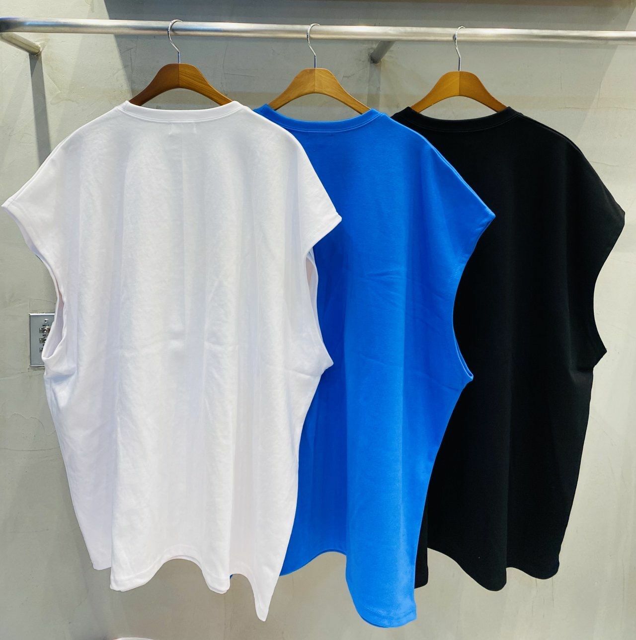 OverSize英文字背心  UNSTANDARD-075V