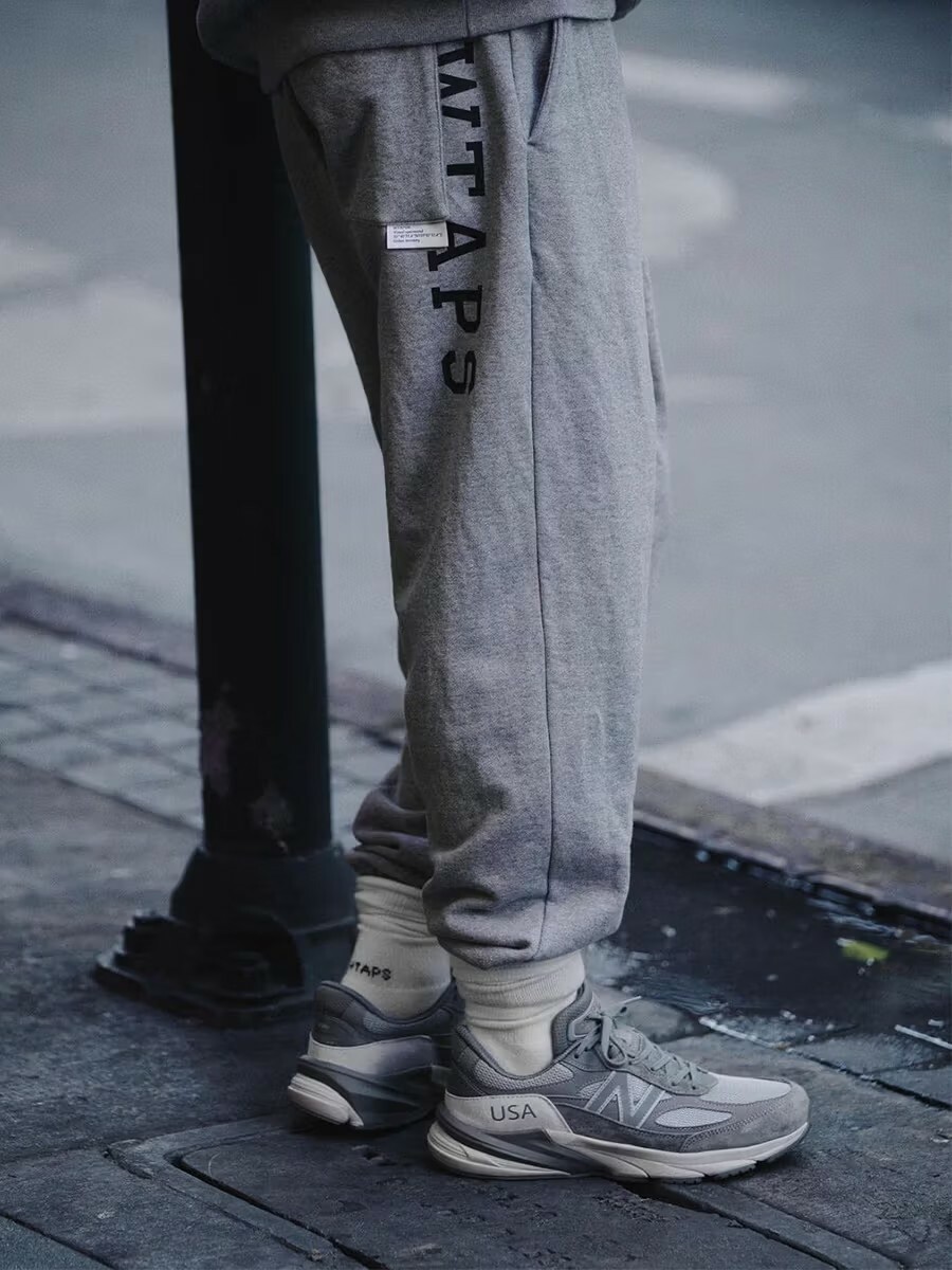 WTAPS x NEW BALANCE 990V6