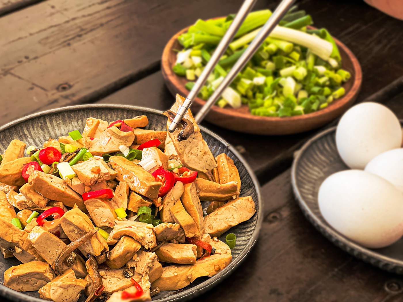 【上山吃飯】配角小魚豆干辣椒