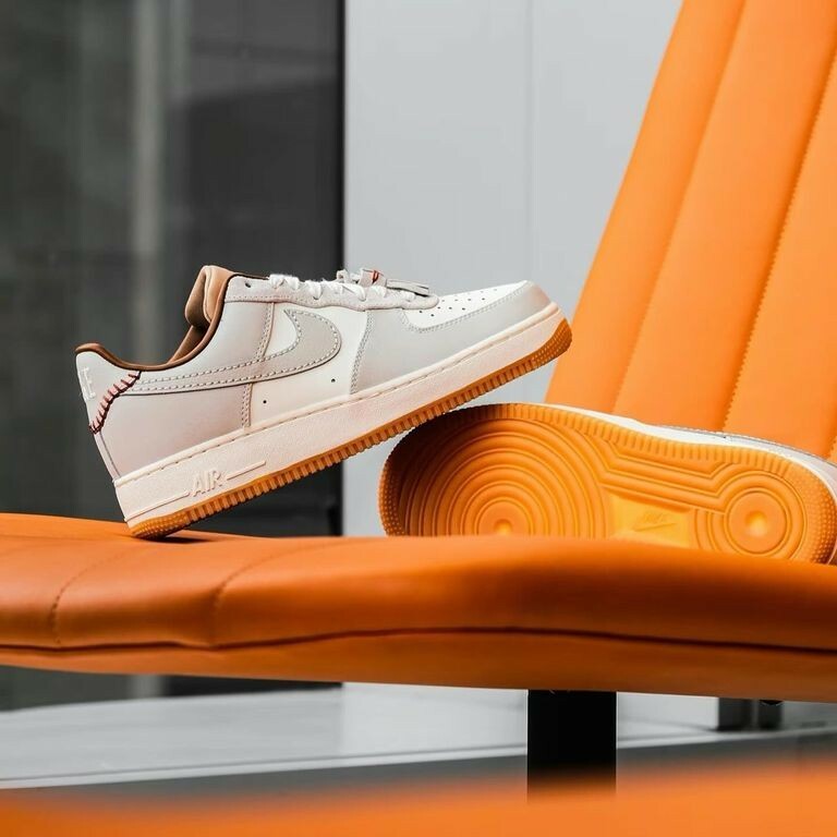 Nike Air Force 1 Low Tassels Light Bone 灰白 米卡其 HF5697001