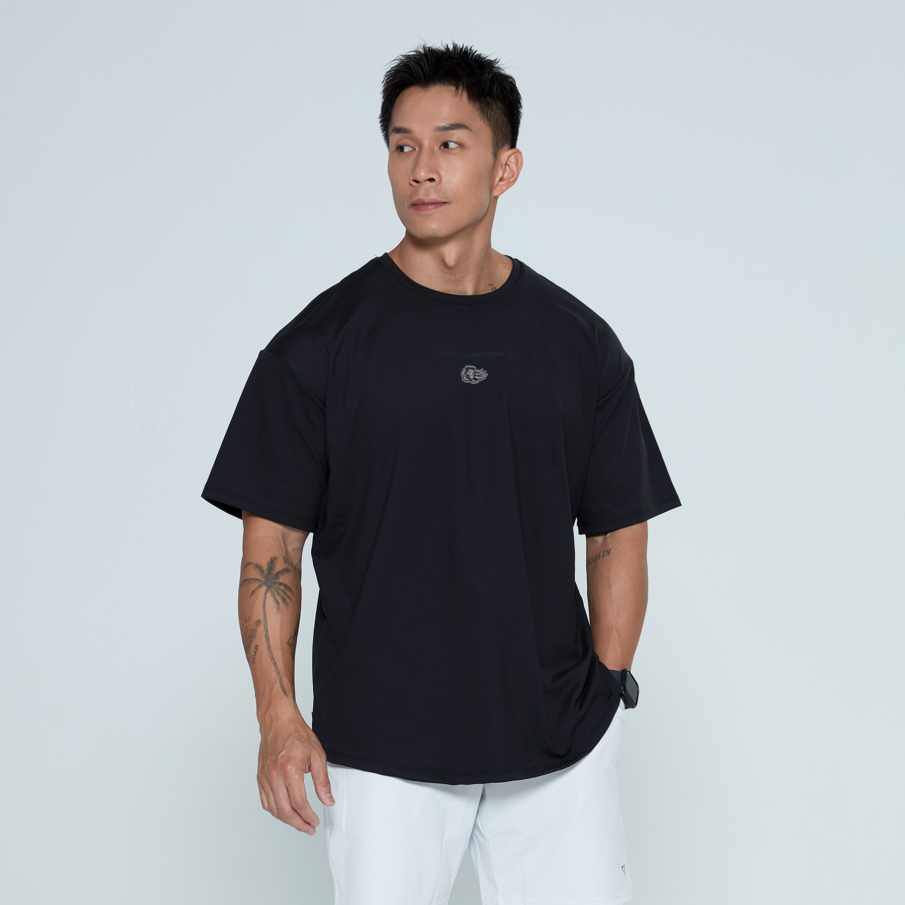 23-24 LN x VERVE XY-Stretch® Oversized 肌肉短袖｜碳黑