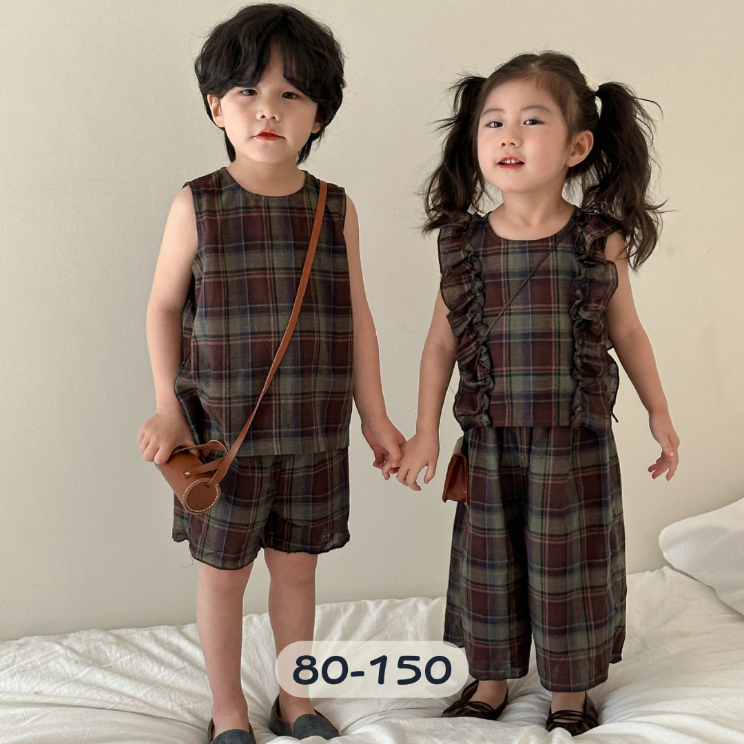 【限量】深棕格短袖套裝