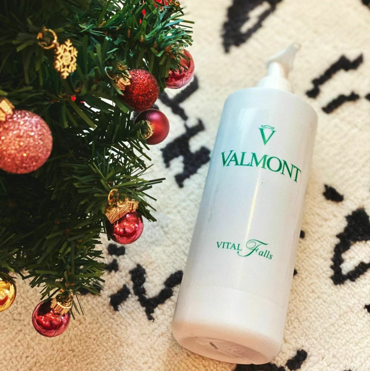 Valmont-Vital Falls 生命之泉潤膚露 150ml (貨size) / 500ml（院線裝）