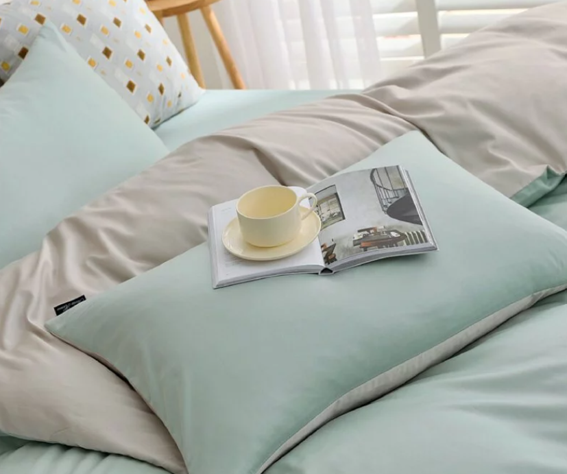 300織長絨棉床包組 | 櫻草綠 x 淺米灰