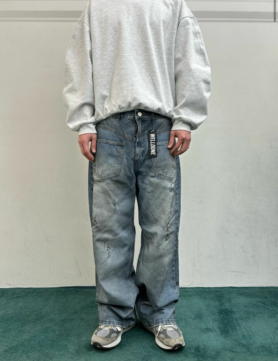 仿污洗水鬆身牛仔褲 WELL DONE-019J