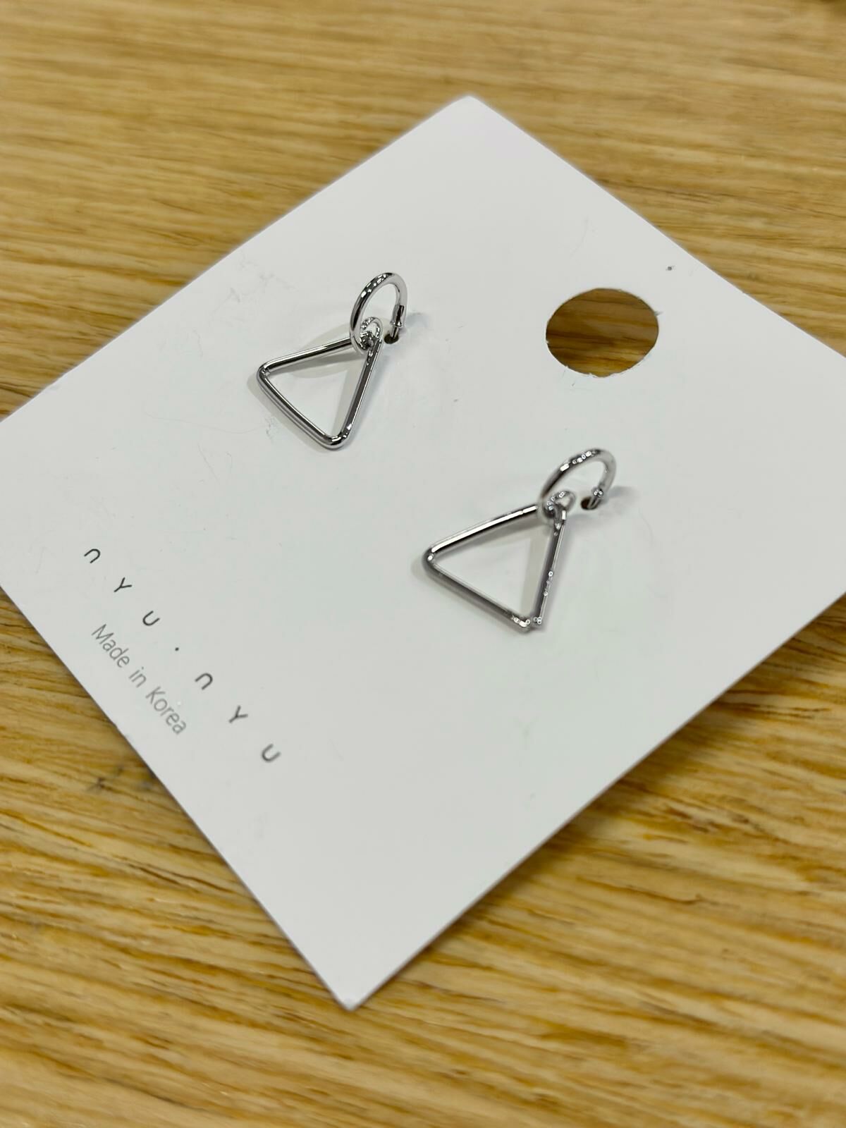KR 三角earrings (Pierce)