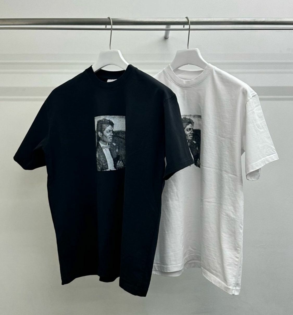 人像圖案短袖Tee WELL DONE-027T