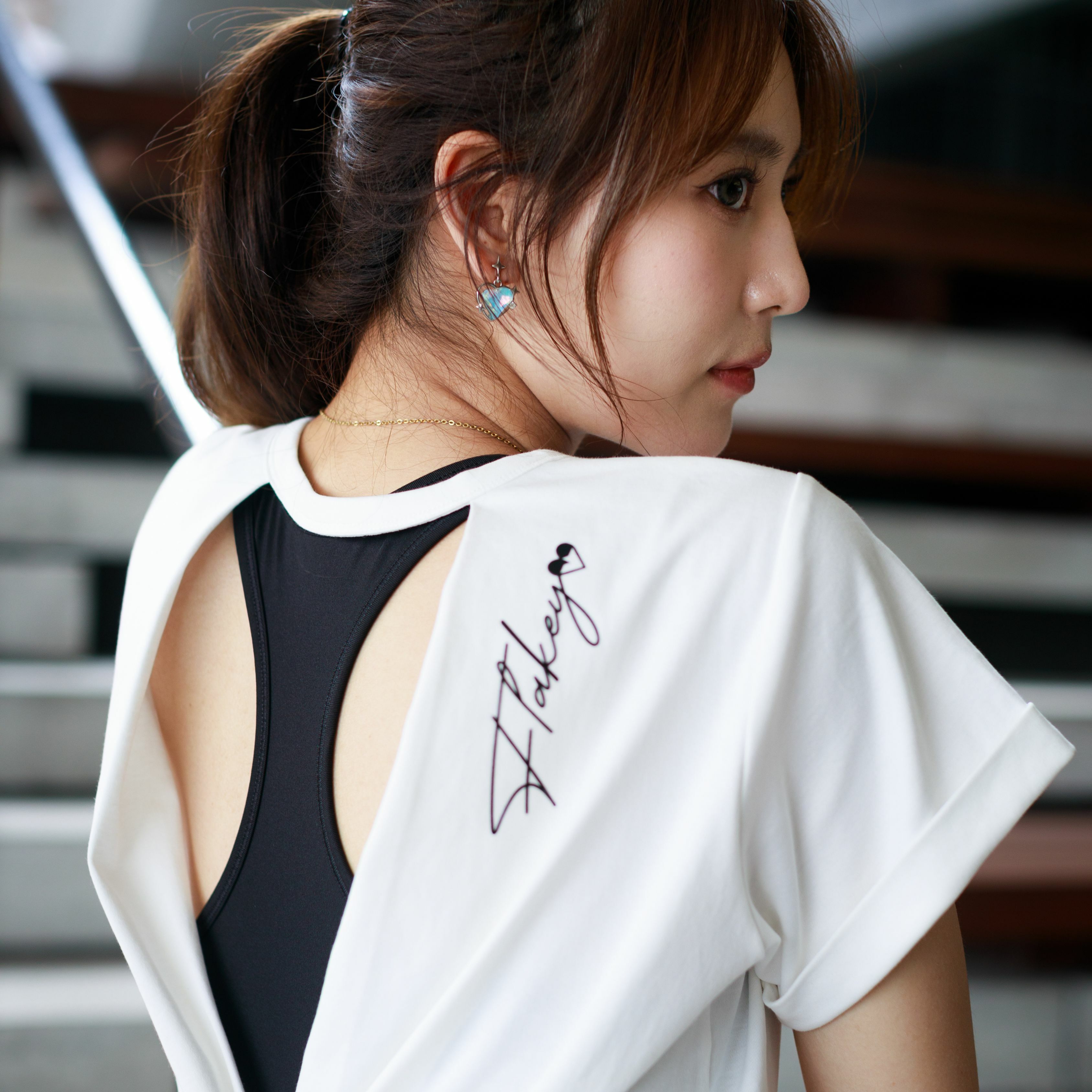 FLAKEY ACTIVE YOGA 短版瑜伽Tee(白)