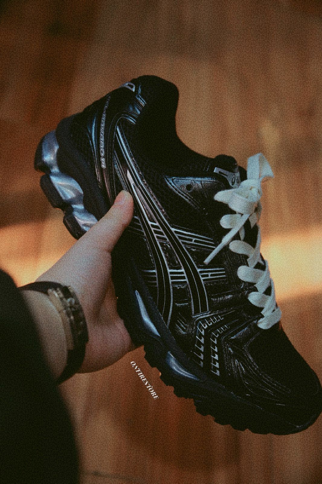 {現貨} Asics Gel-Kayano 14 Black / Pure Silver 1201A019-006
