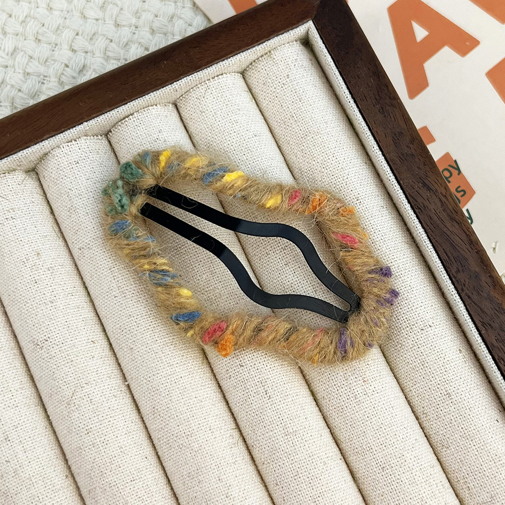 雲朵毛線髮夾