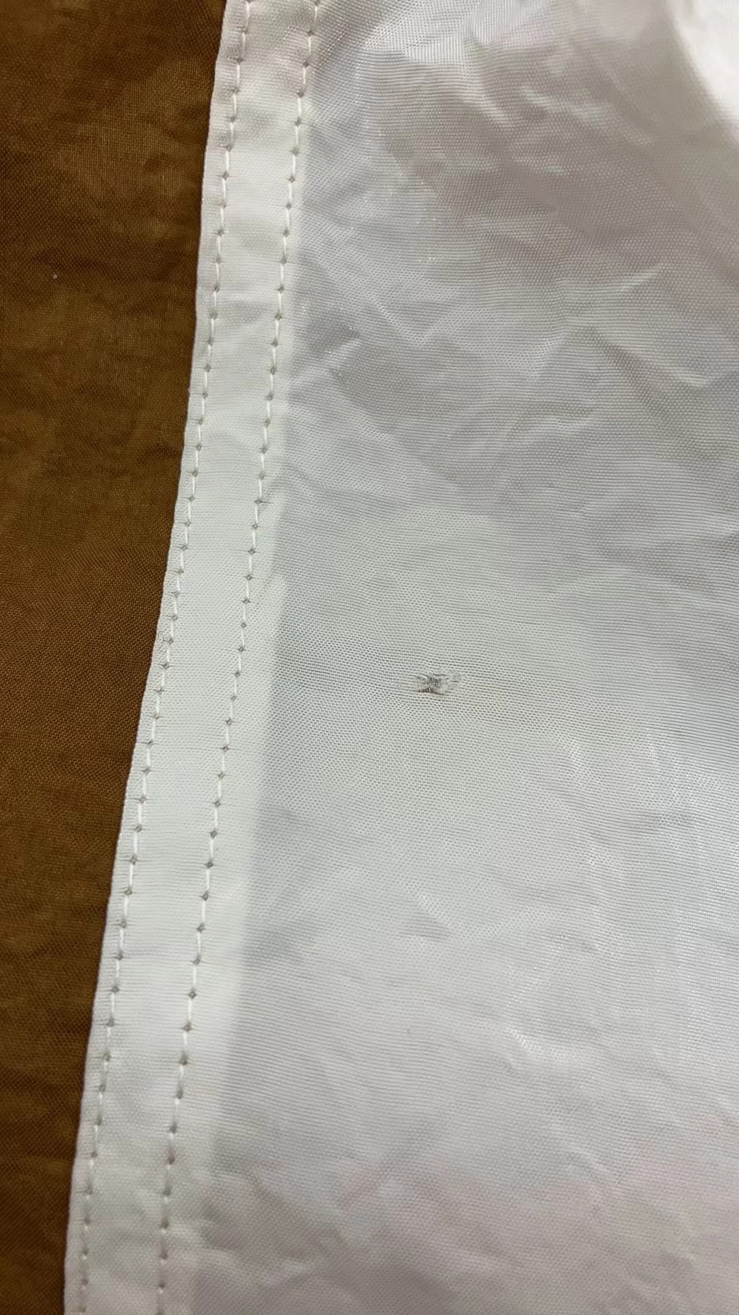 焦糖色外套 袖口小穿窿 -M