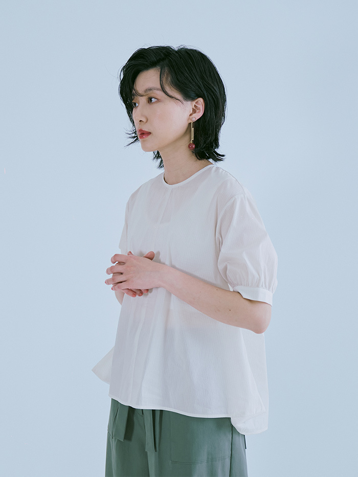 私藏月亮短袖上衣-日行