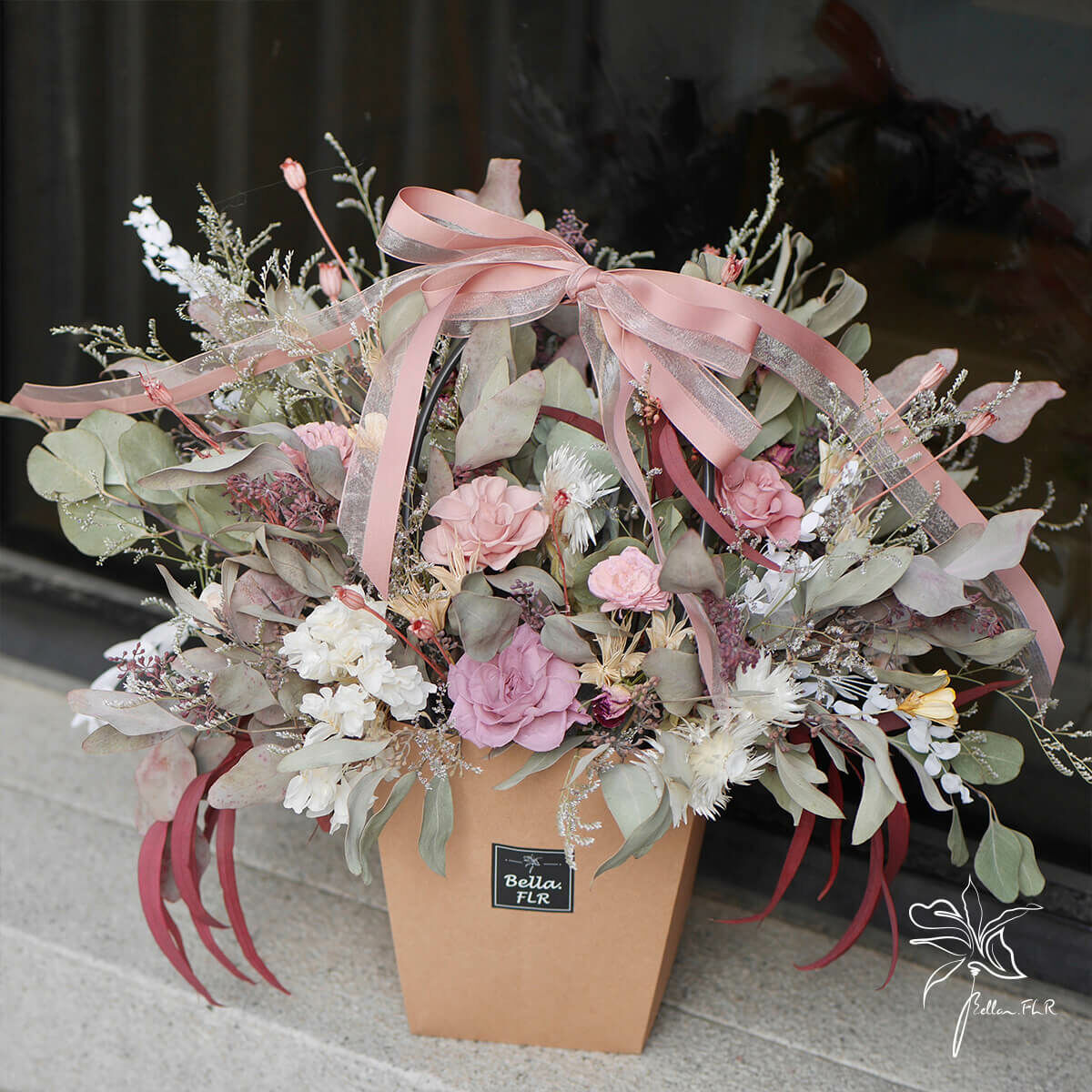 【送禮開張袋著我】手提永生乾燥花禮盒-大梯形款