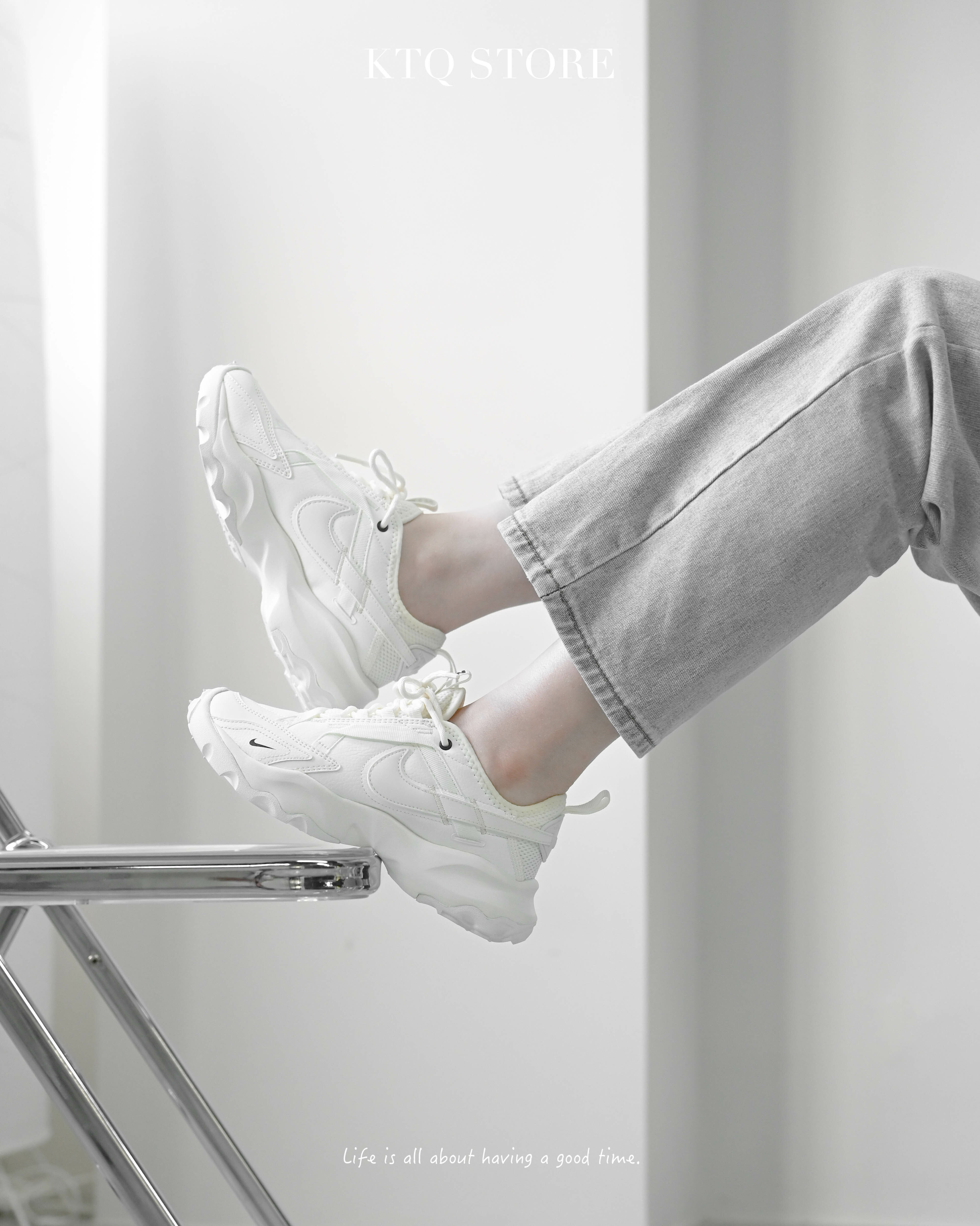 KTQ STORE ‧NIKE TC7900 白米白TC 7900 增高鞋老爹鞋 DD9682-100