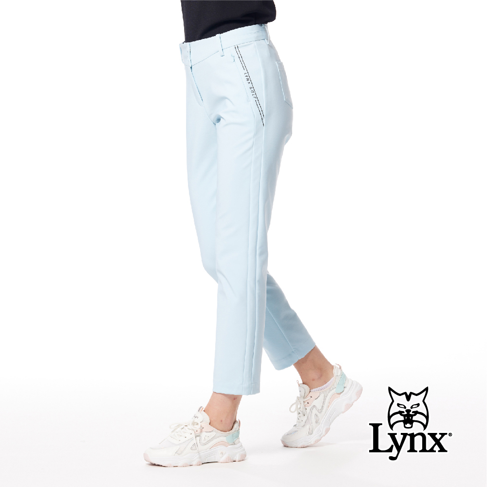 【Lynx Golf】彈性腰頭造型脇邊剪裁LOGO膠印窄管九分褲