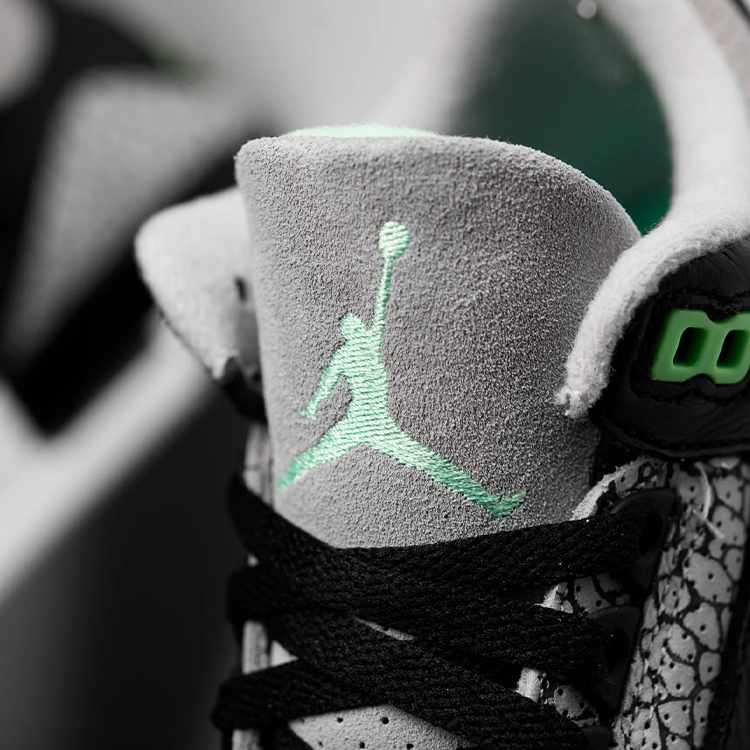 NIKE AIR JORDAN 3 RETRO 灰黑綠 爆裂紋 男鞋 CT8532-031