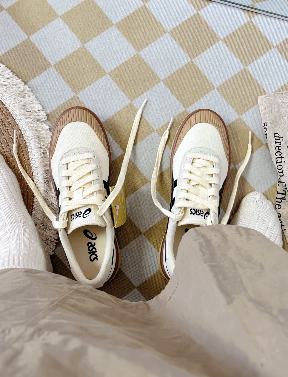 Asics 亞瑟士 Court Trail 焦糖餅乾 米色 黑色 帆布 復古 厚底 餅乾鞋 1203A146-021/預購