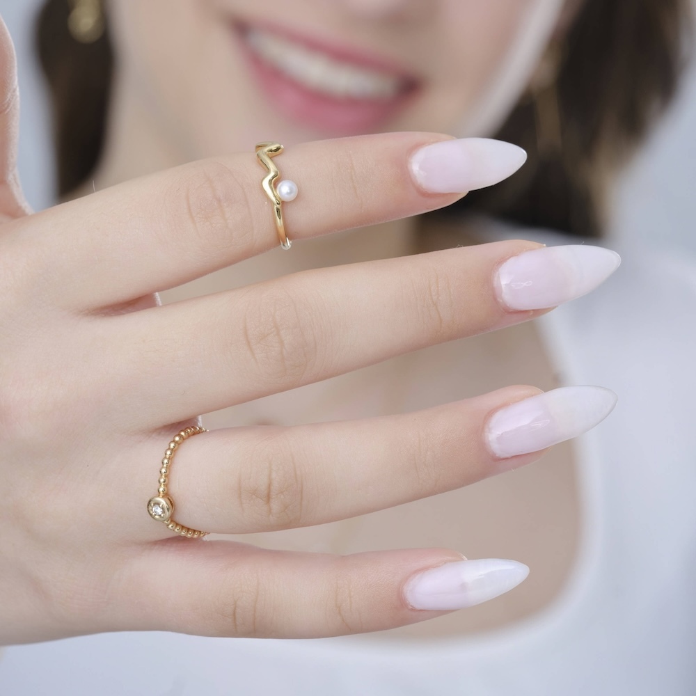 閃耀典雅：9K金鑽石圓珠戒指