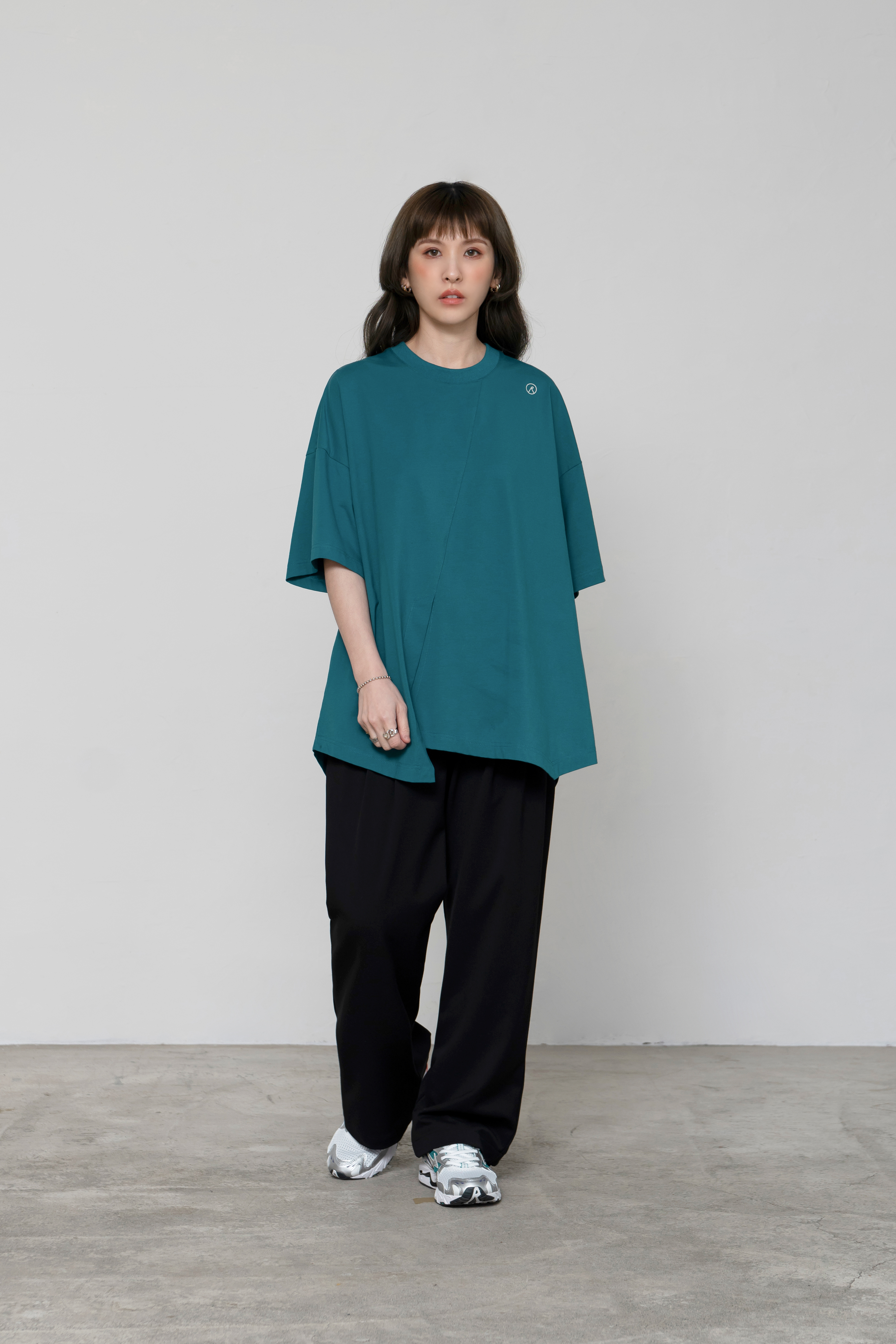 RE:tain -  Irregular Cut Tee | Maxi Teal