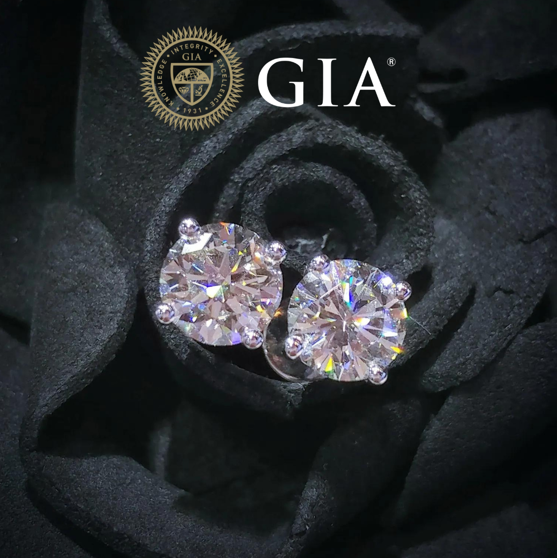 全新18K白金【主石2卡3份鑽石】4爪耳環