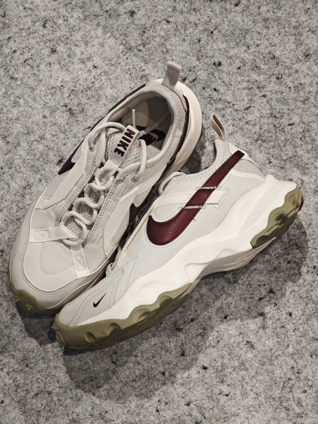 KTQ STORE ‧ Nike TC 7900 grau 酒紅 米白 老爹 DD9682-003