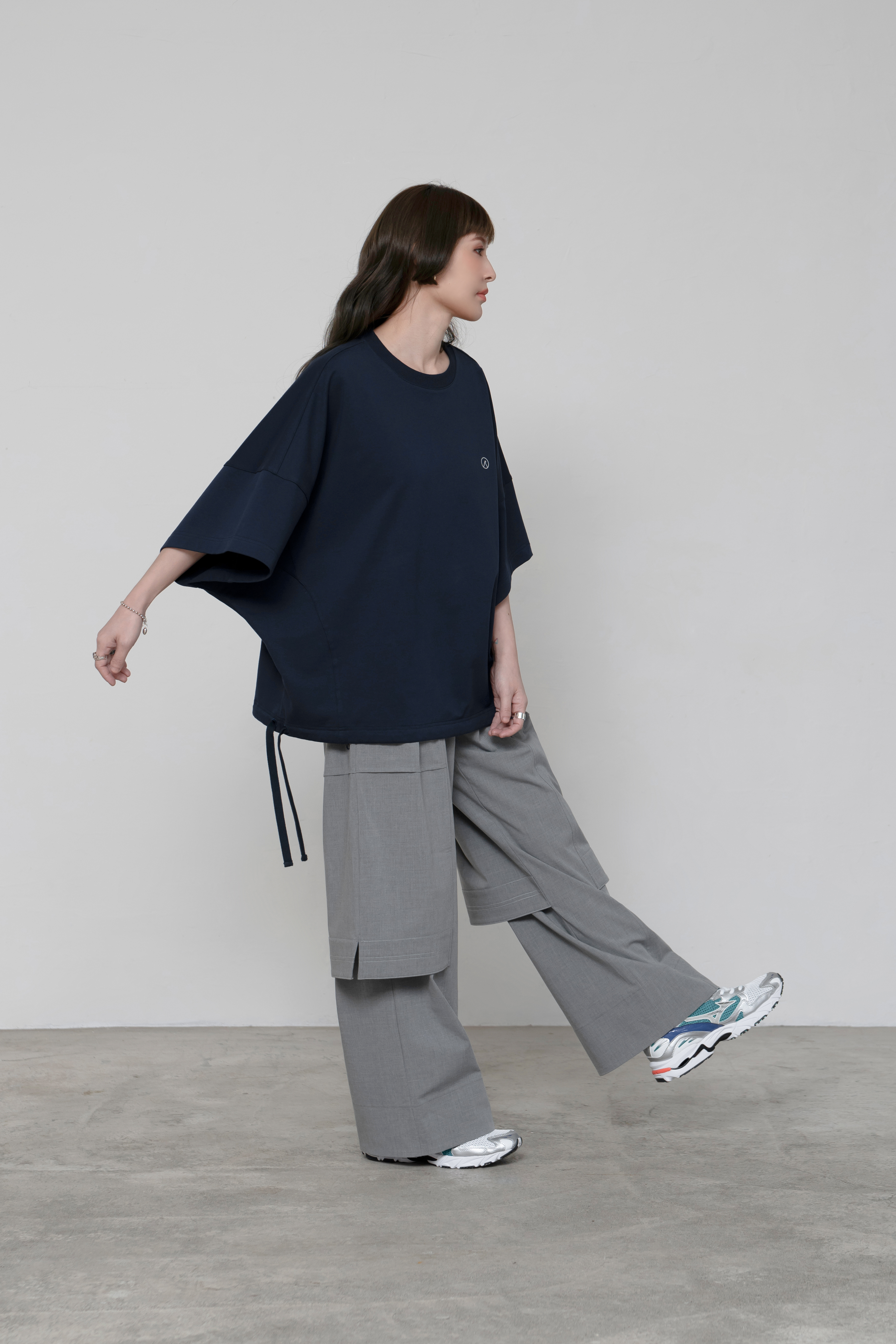 RE:tain - T-shaped Tee | Dark Blue