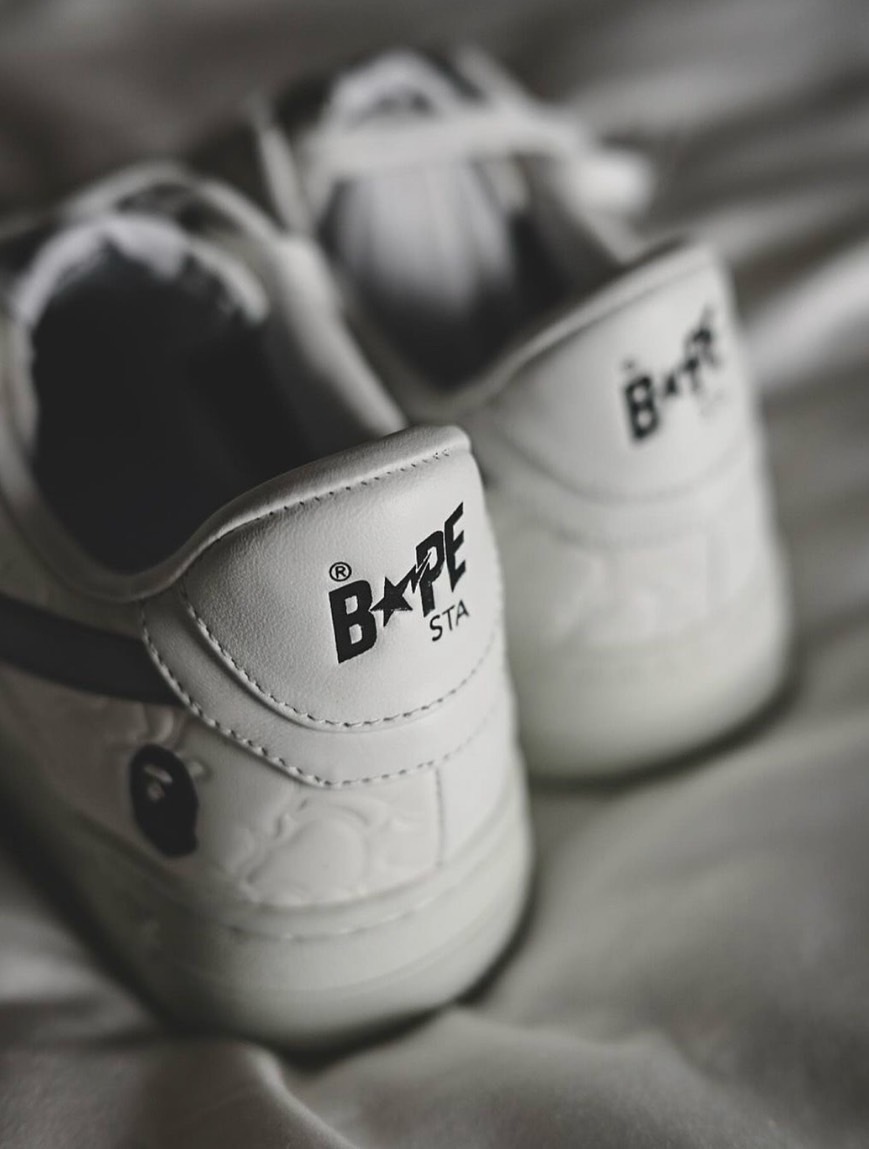 A BATHING APE BAPE STA 迷彩 猿人頭 壓紋 紋路 白色 灰色 白灰 M191052