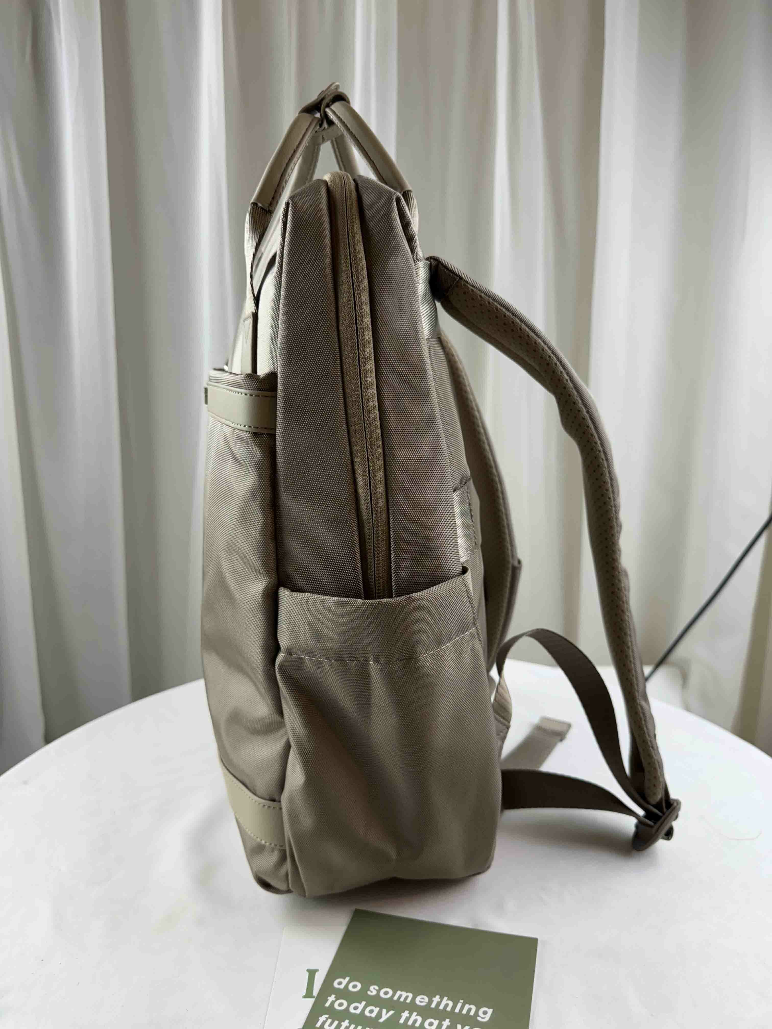 現貨 Arctic hunter 卡其 多功能後背包 多功能電腦包 防潑水電腦包 後背包 #CB00639