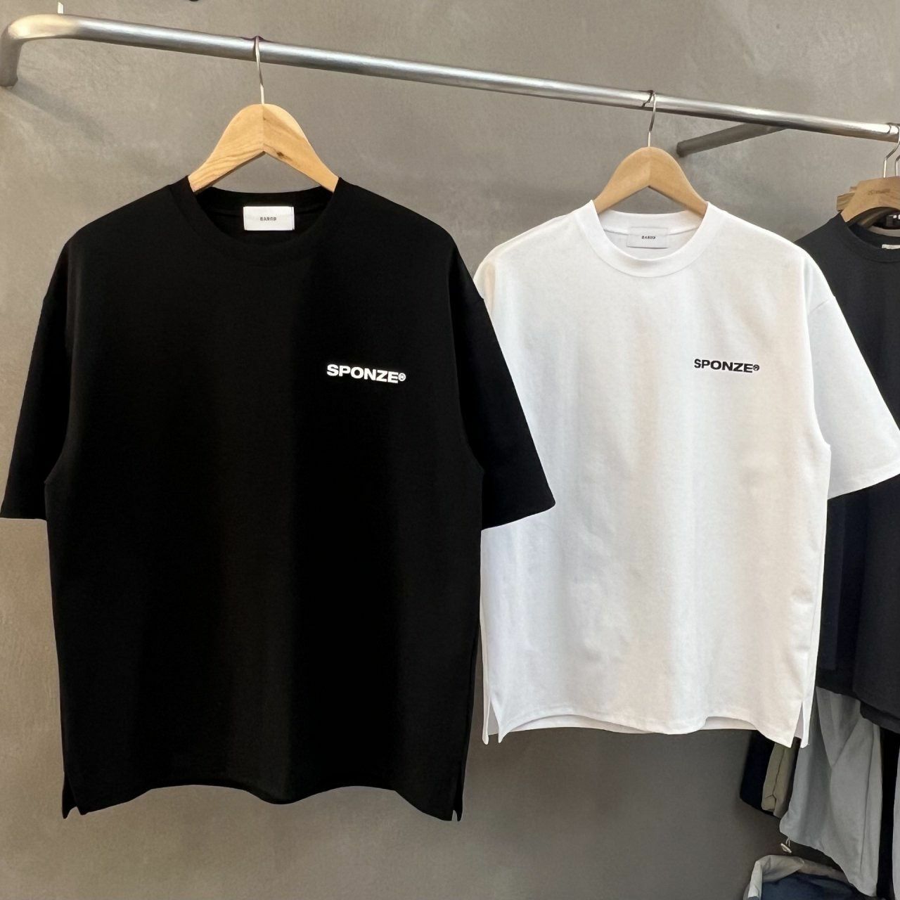 海棉寶寶圖案英文字短袖Tee BARON-085T