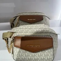 [S] MICHAEL KORS 35F3G5MN9B MAISIE LARGE 2IN1 WAISTPACK,VANILLA, 196163989785 (SMK917)