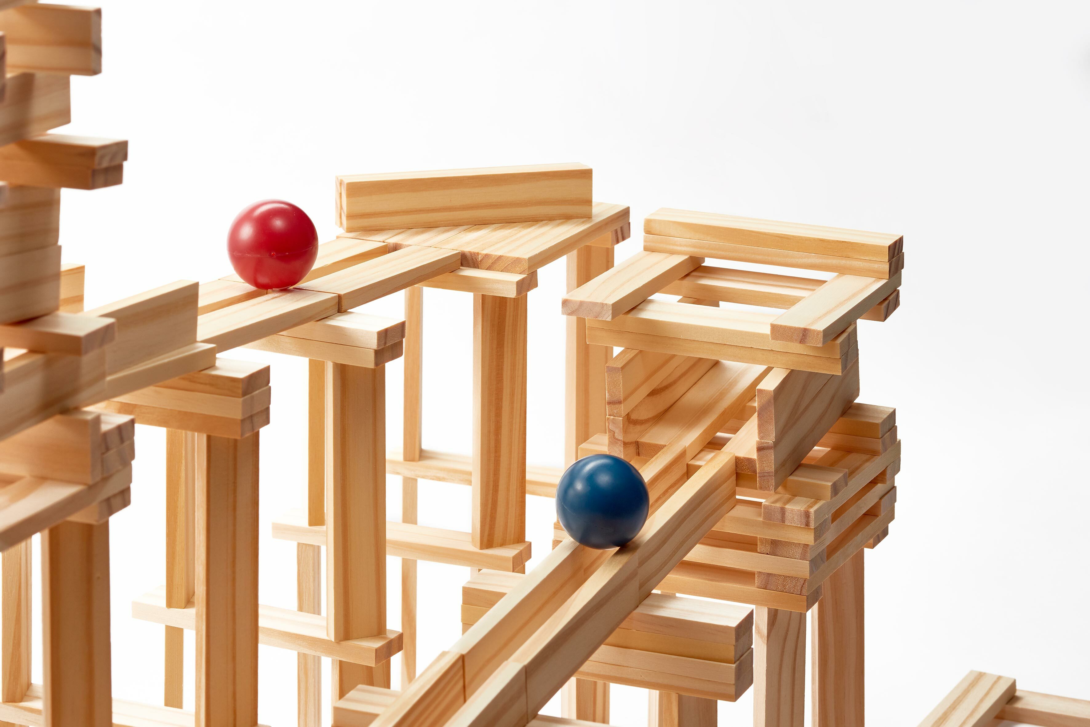 《 GoKids 玩樂小子 》  滾球木創客 200片 (中文版) Planka Rolling Maker 200p