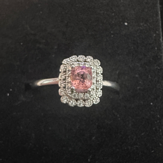 T530粉紅剛玉戒指