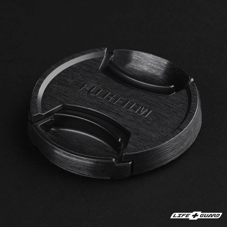 髮絲黑貼膜質感特寫，LIFE+GUARD 設計風格