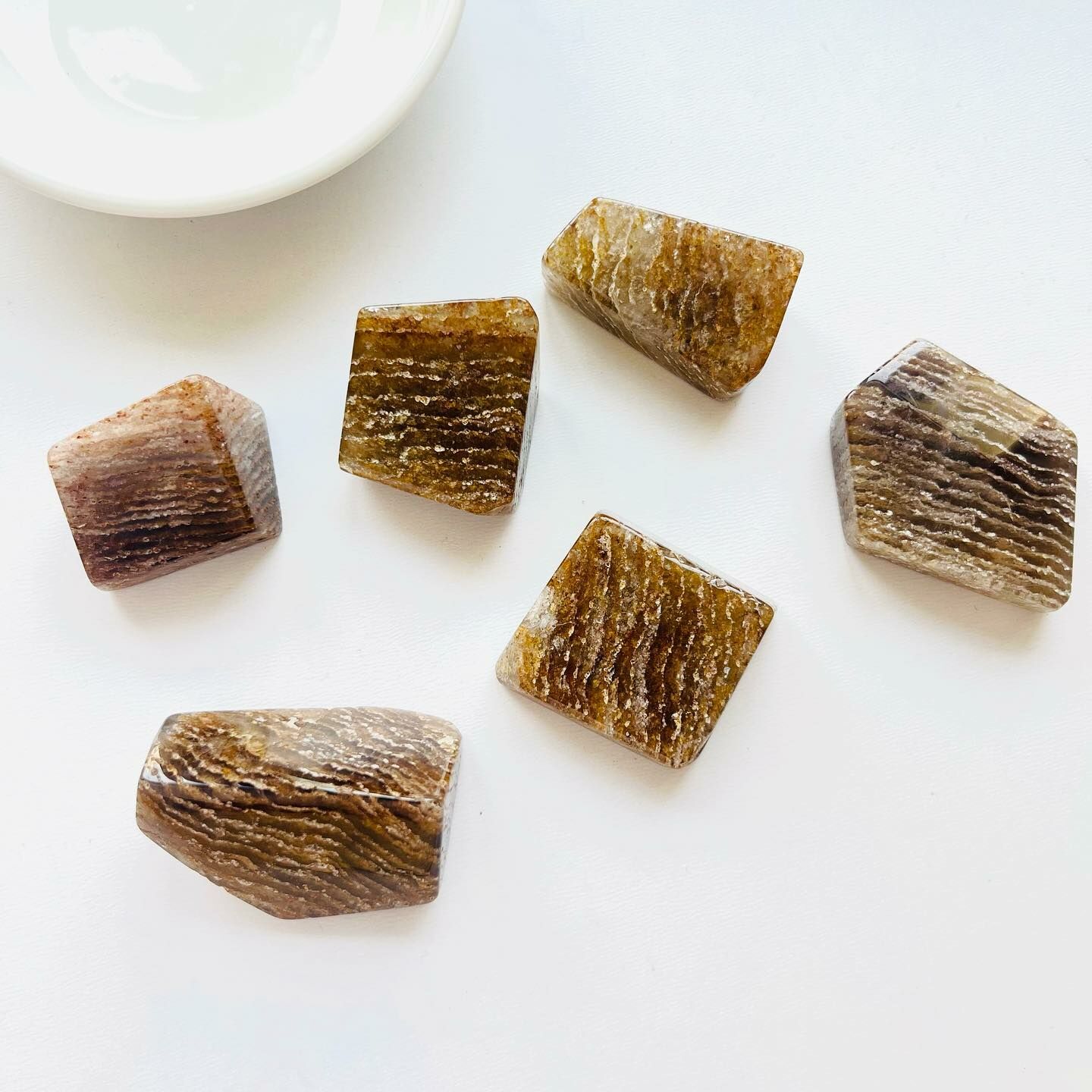 [原石] 千層幽靈水晶