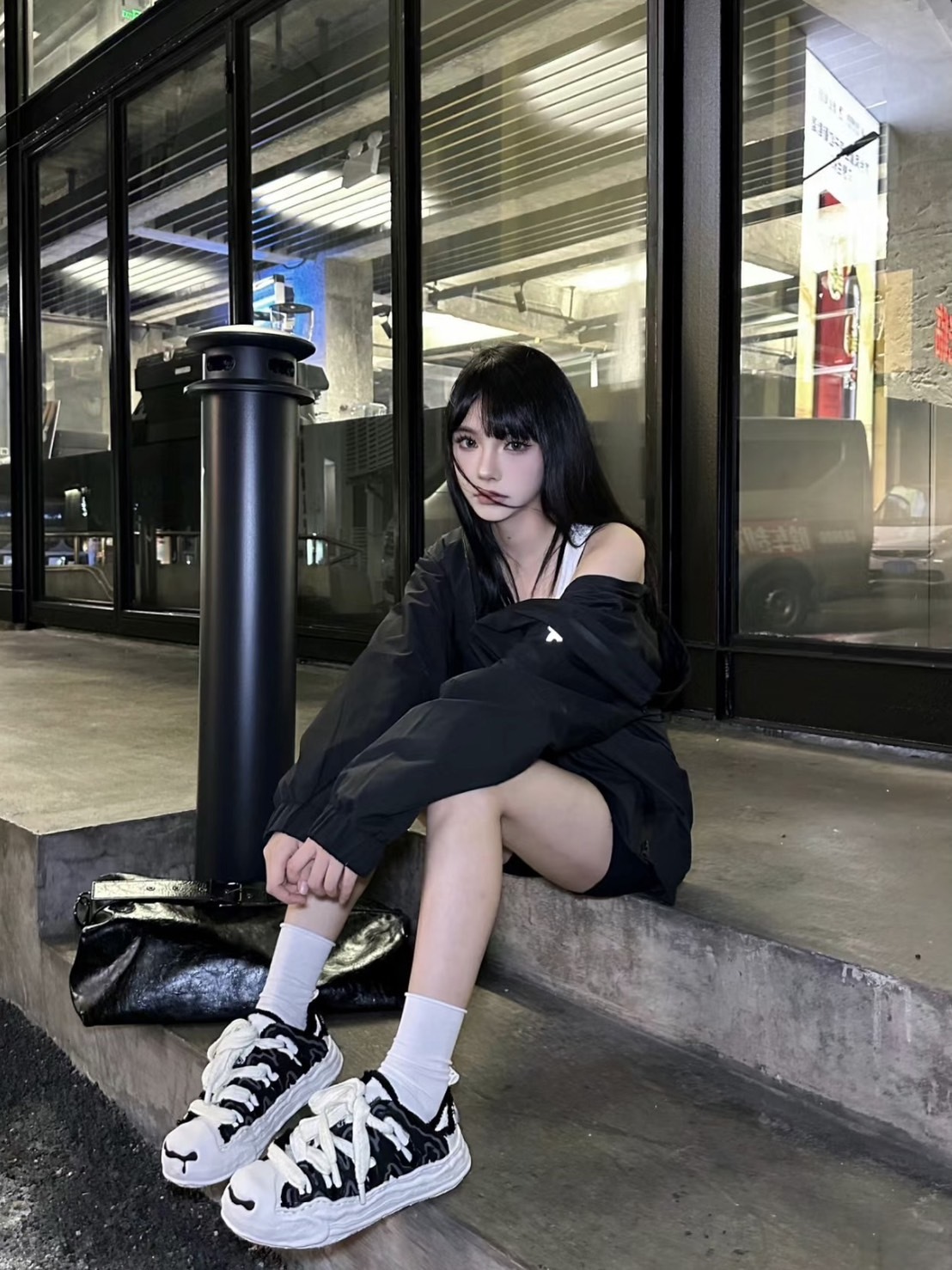 H52 開口笑奶油鞋 蛋糕鞋盒 黑色 Irene裴柱現 吳世勳同款