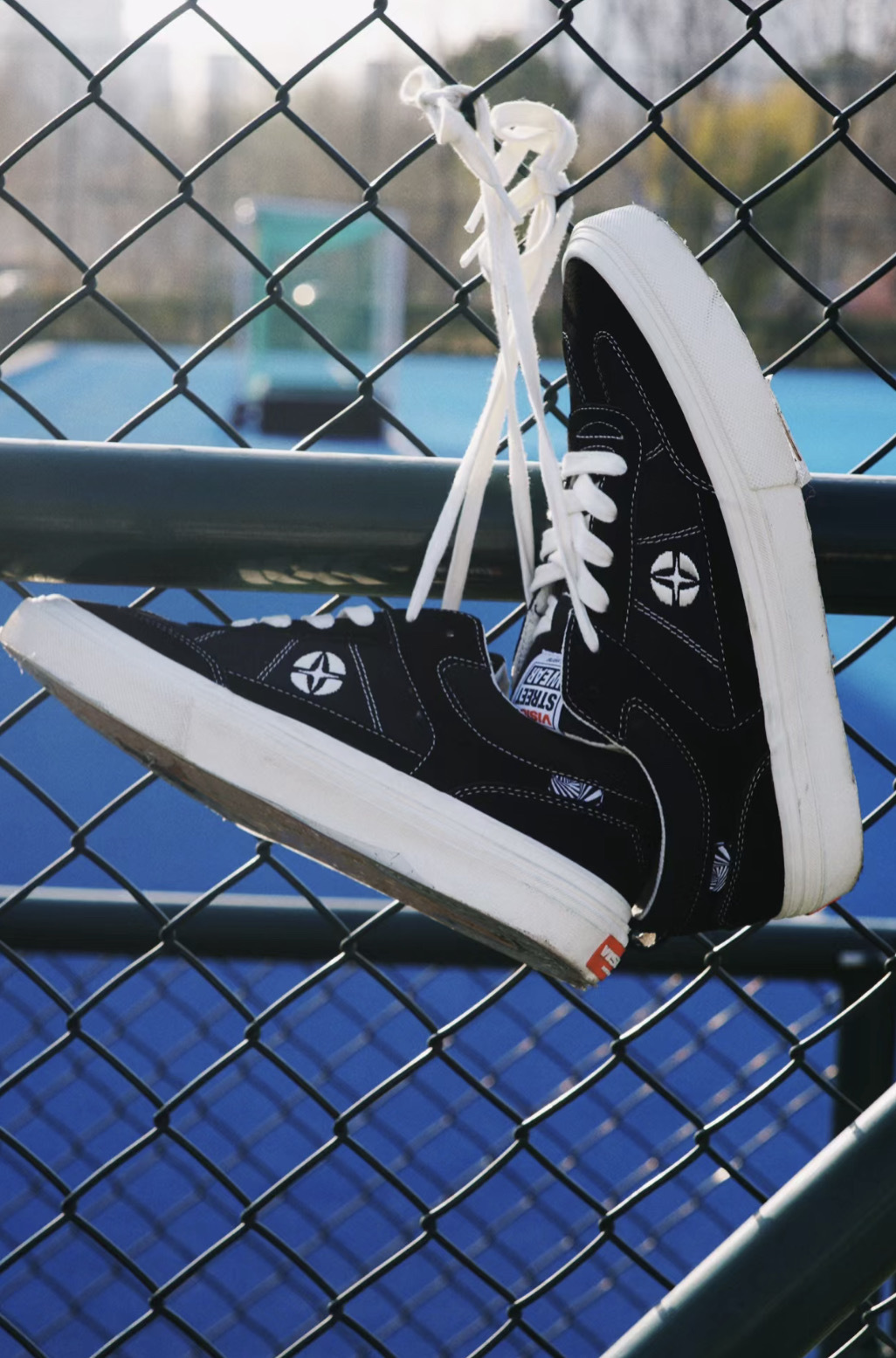 Vision Street Wear CHOPPER 復古街頭滑板鞋 黑白